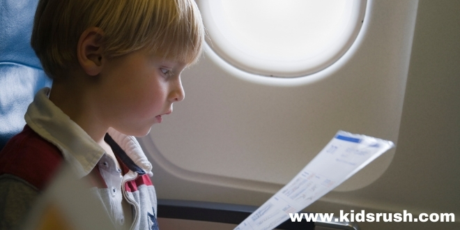 Steps to follow to entertain children on the plane