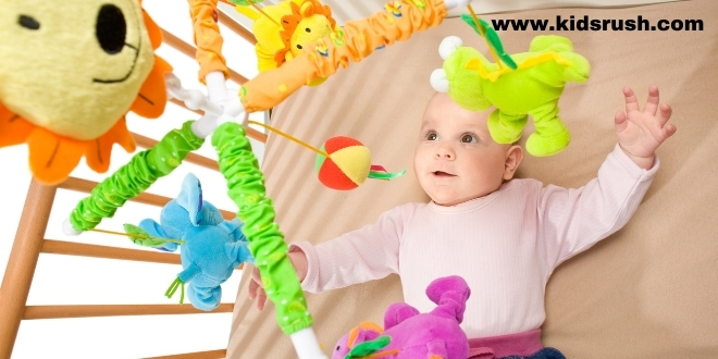 hanging toys helps crawl to baby