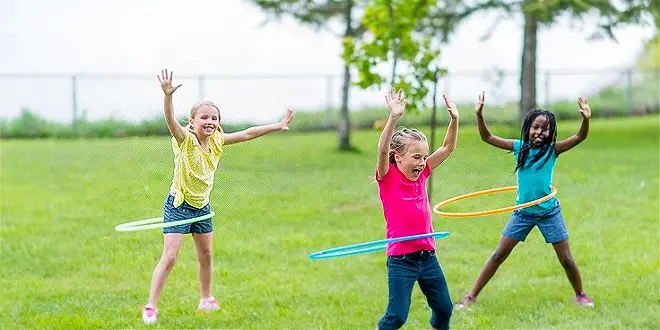 Best Ways to Play with a Hula Hoop For Kids